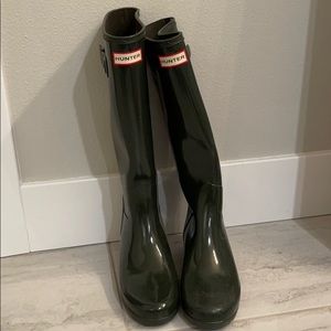 Hunter Green Rainboots